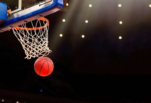 high school basketball hoop height
