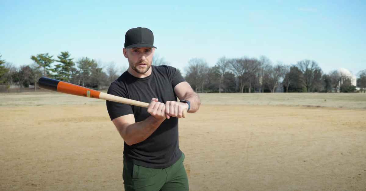 Tips For Holding A Baseball Bat With Knuckles