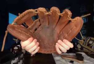 How to Clean Baseball Glove: Step-by-Step Guide for Pristine Gear