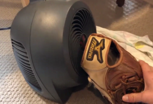 How to Dry a Baseball Glove Quickly